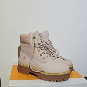 Timberland Women's Size 8 Stone Street 6 In Lace Waterproof Boot Rugby Tan